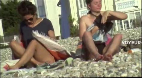 Sexi Girl Changing Bikini On The Public Beach