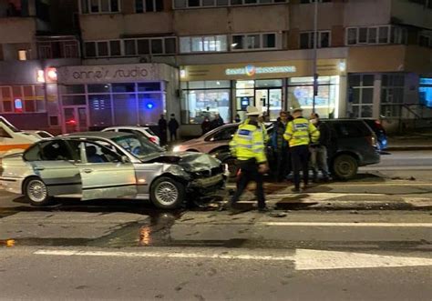 UPDATE FOTO VIDEO ACCIDENT rutier la Alba Iulia Trei persoane rănite