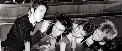 Sex Pistols In Arrivo Una Serie Tv Con La Regia Di Danny Boyle Radio Bruno