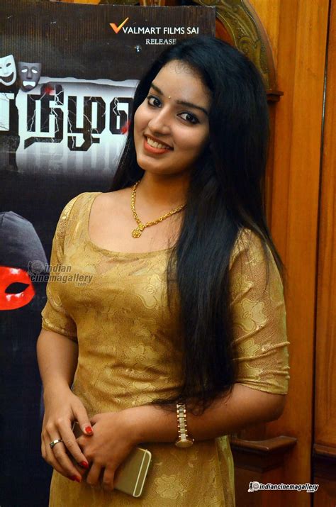 Bollywood HOT And SENSUAL MALAVIKA MENON HOT AND SPICY BOOBS