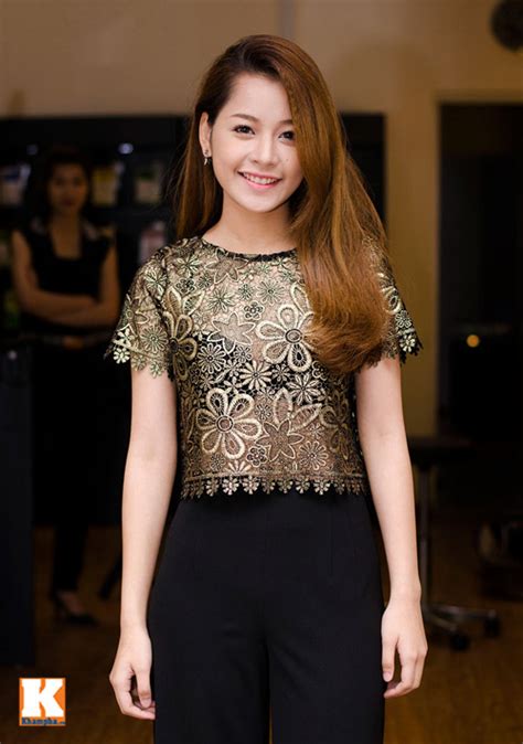 Vẻ đẹp tươi trẻ của hot girl Chi Pu