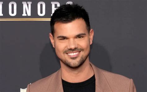 Taylor Lautner Age, Net Worth, Height, Weight, Career And Full Bio