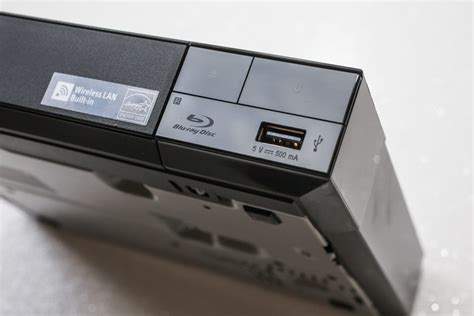 Sony BDP-S3700 (pictures) - CNET