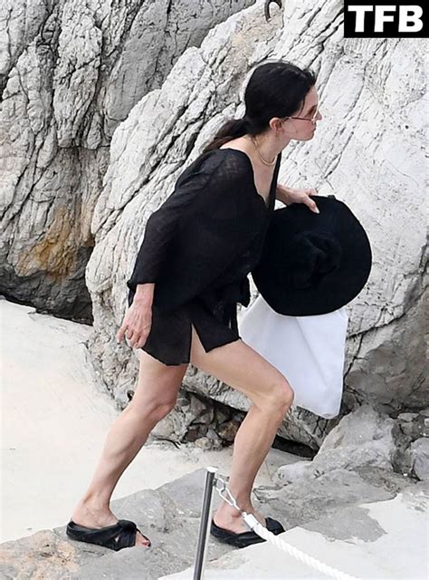 Courteney Cox Courteneycoxofficial Courtne Nude OnlyFans Photo The Fappening Plus