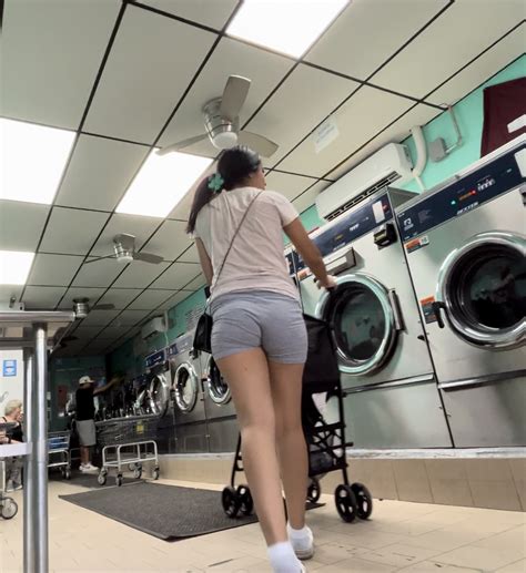 Lil Booty Latina Milf In Legging Shorts At Laundromat Short Shorts