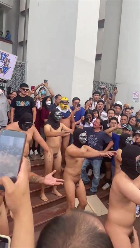 Naked Run Video ThisVid