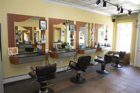 Salonsi - A Salon Experience for Women & Men