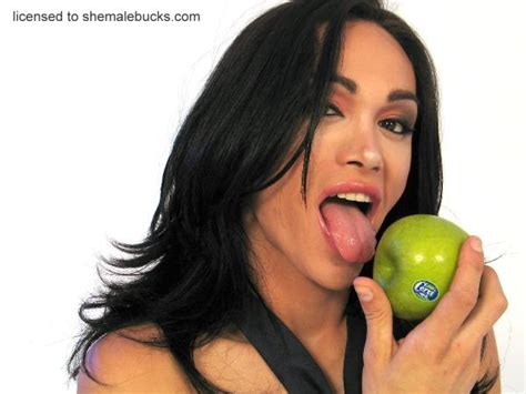 Gorgeous Darkhaired Shemale Shows Her Tits Cock Photo 7 AShemaletube