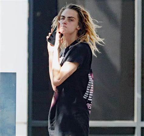 preocupacion por la salud de  delevingne tras su erratico
