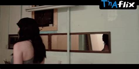 Kenzie Phillips Butt Breasts Scene In Don T Fuck In The Woods Tnaflix