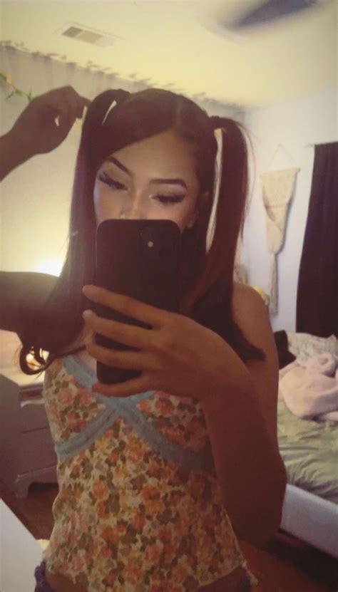 NewJeans Hairstyles For Layered Hair Latina Hair Easy Hairstyles For Long Hair