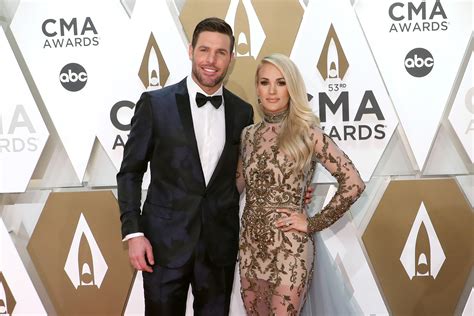 Who Is Carrie Underwoods Husband Mike Fisher The Us Sun