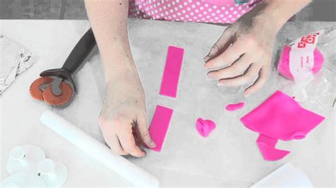 Quick Fondant Flowers Youtube