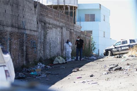 Encuentran Cuerpo De Mujer Sin Vida Matan A Hombre En Bar