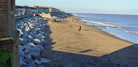 Withernsea Beach - Yorkshire | UK Beach Guide