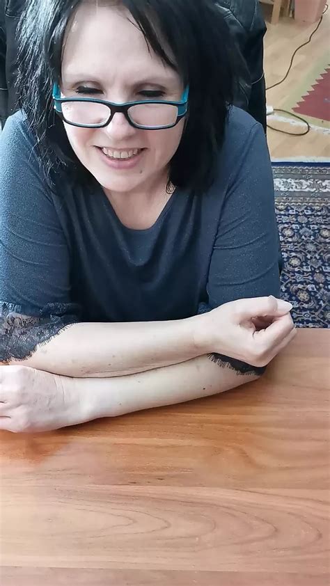 Ehefrau Wichst Fremdschwanz Ab Free Porn B Xhamster