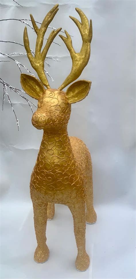Фигура Оленя из пенопласта | Christmas ornaments, Holiday decor ...