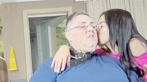 The Beautiful Brunette Who Loves To Kiss Fat Cheeks By Tifani Mel Clip In Full Hd Fat