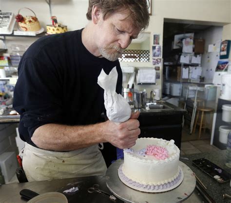 Supreme Court Sides With Colorado Baker On Same Sex Wedding Cake Daily News