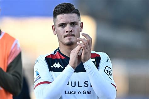 Genoa Vitinha Ha Firmato Il Contratto Calcio Genoa