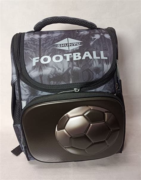 Купить Рюкзак школьный для мальчика «Футбол» - Detamir.ru