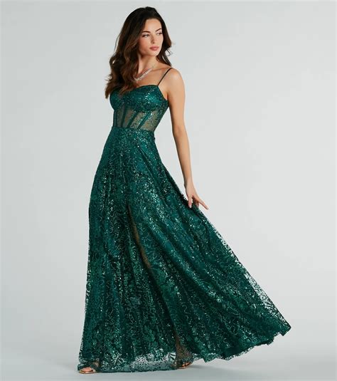 Sweetheart Gowns & Windsor