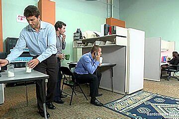 Hot Horny Parole Officer Put In Her Place By Bad Boy Parolee Upornia