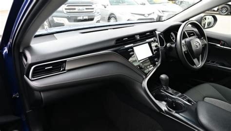 Toyota Camry 2026 Price & Specs , Pros & Cons