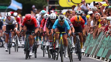 Cavendish Claims Record Breaking 35th Stage Win At Tour De France