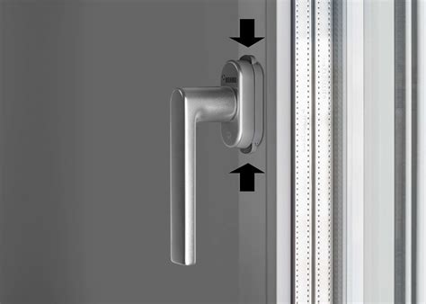 Уникальная ручка Rehau Linea Design теперь с механизмом запирания Kisi ...