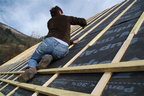 Lutilisation décran de sous toiture pour isoler sa maison