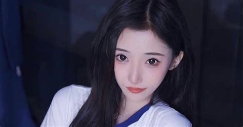 Showbiz Trung Quốc chấn động chuyện hot girl tố đạo diễn gạ tình đổi vai Báo Dân trí