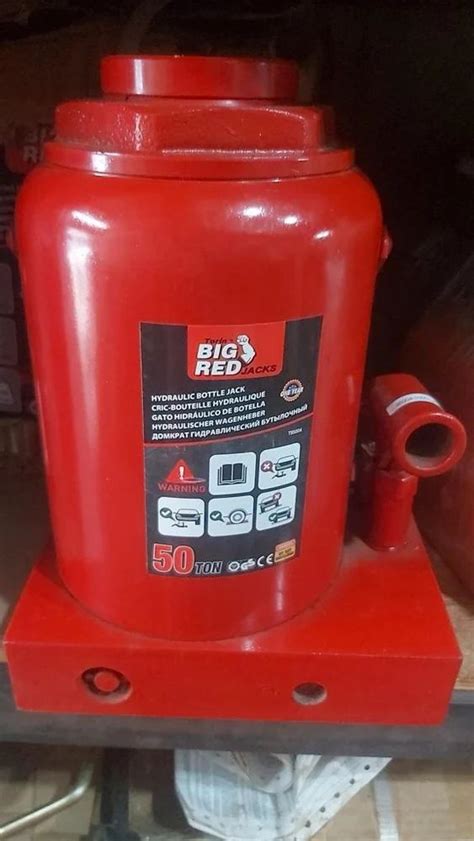 Big Red Hydraulic Bottle Jack At 6000 Piece Kumbharwada Mumbai