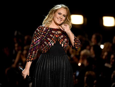 Adele Shows Off Impressive ‘100 Lbs Weight Loss In Tight Leopard Print