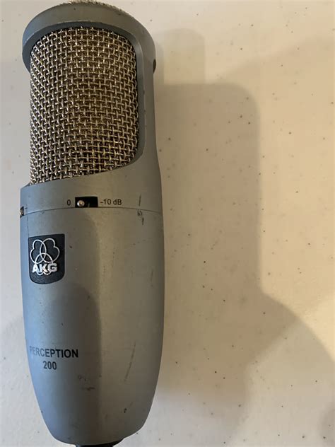 Perception 200 - AKG Perception 200 - Audiofanzine