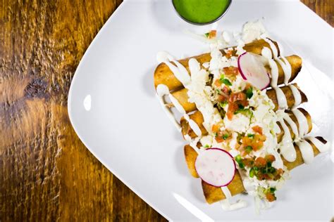 Agave Happy Hour