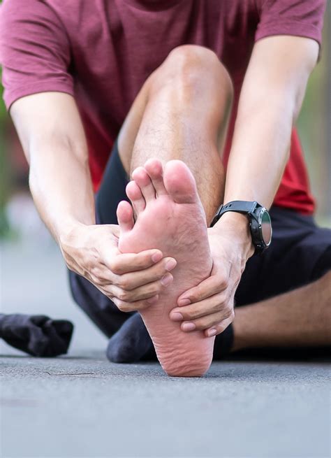 Glove and Stocking Neuropathy Differential: Causes & Management