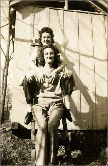 Interesting Vintage Photos Of Lesbian Loves ~ Vintage Everyday