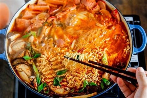 Delicious Korean Foods You Must Try Iwmbuzz