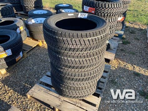 (UNUSED) (4) BOTO ICEKNIGHT WD69 275/55R20 TIRES