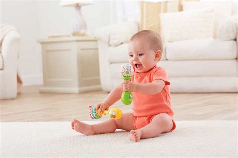 Развитие ребенка в 9 месяцев