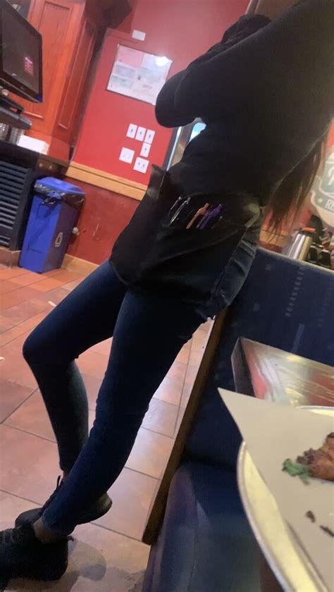 Nerdy Latina Waitress With A Nice Booty Tight Jeans Forum
