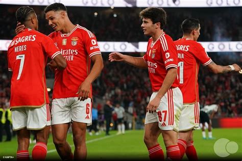 Benfica Novidade No Ltimo Treino Antes De Enfrentar O Rangers