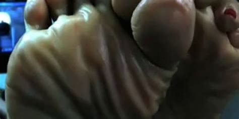 Extremely Meaty Juicy Ass Feet Here Tnaflix