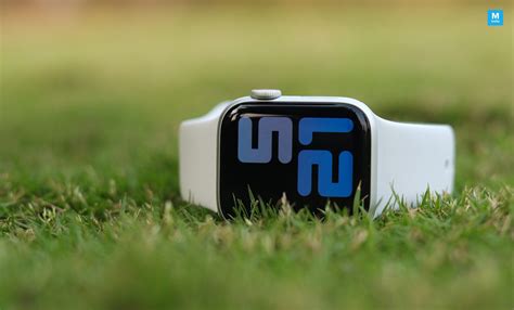 Global Smartwatch Shipments Grew In Q Apple Watch Dominates The