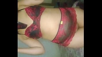ESPOSINHA SAFADA VESTINDO LINGERIE SEXY PARA ME PROVOCAR VOU LEITAR ELA HOJE ATÉ QUE SUA BUCETA