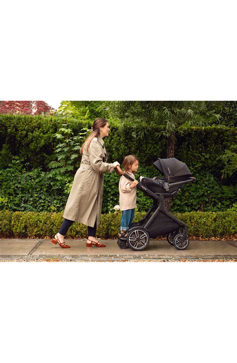 Shoppers debate the pay for nordstrom credit card reward system 1