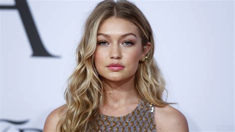Gigi Hadid Model Blonde 4k HD Phone Wallpaper Rare Gallery