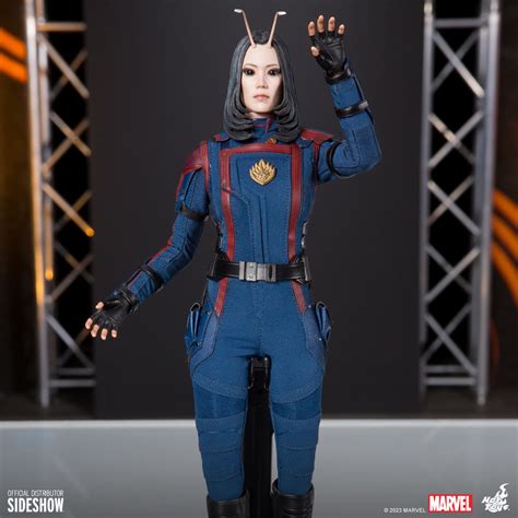 Hot Toys Star Wars And Marvel Reveals From Sideshow Con Day The Toyark News