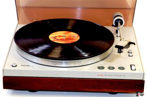 Philips Ga Electronic Turntable Fully Restored Photo